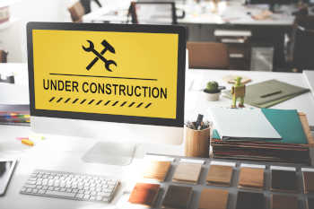 small-construction-warning-sign-icon-concept